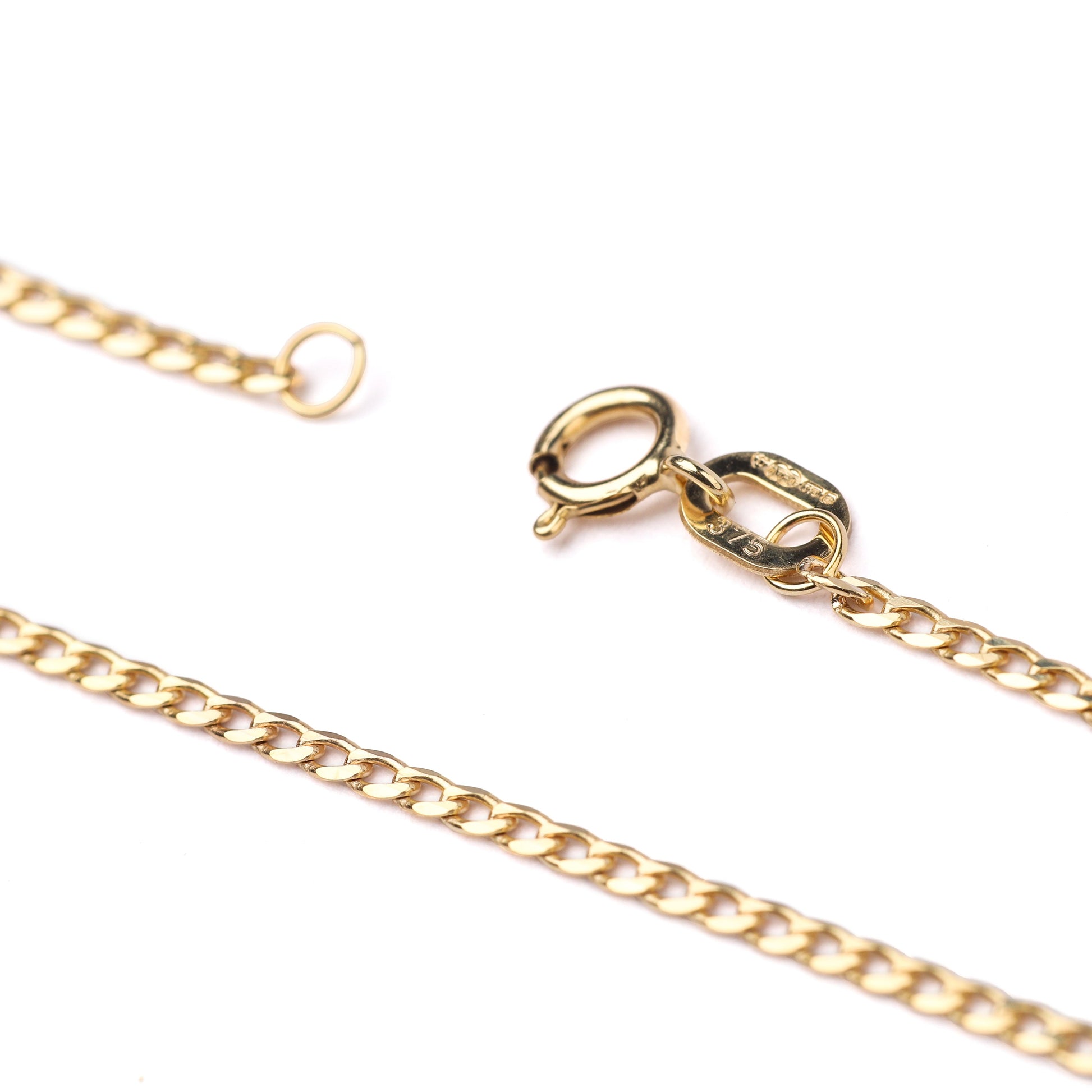 Women's 9K solid yellow gold faceted flat curb chain necklace with clasp on a white background