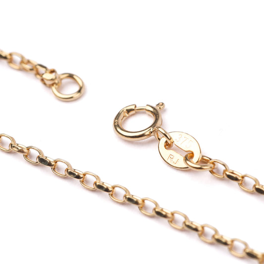 Women's 9K solid yellow gold oval belcher chain necklace with clasp on a white background